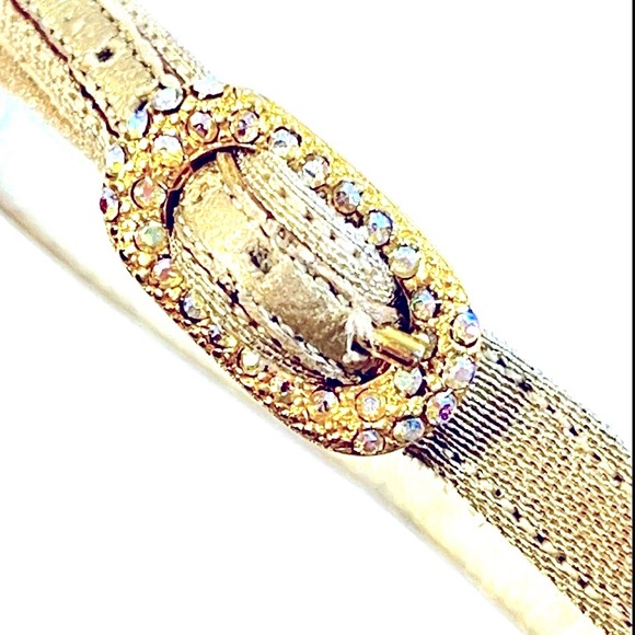 ST JOHN Beige Metallic Crystal Embellished Evening sling back Heels 8.5B - Picture 7 of 15